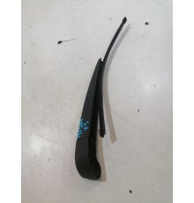 Поводок стеклоочистителя задний