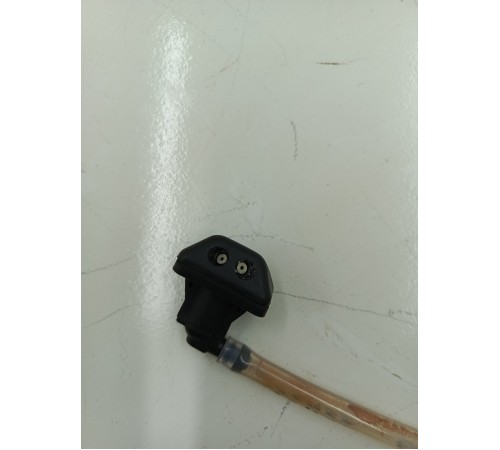 Форсунка омывателя стекла