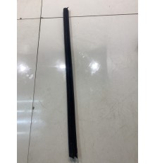 Уплотнитель стекла (задний, правый)