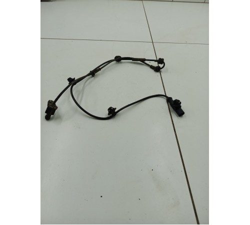 Датчик ABS передний