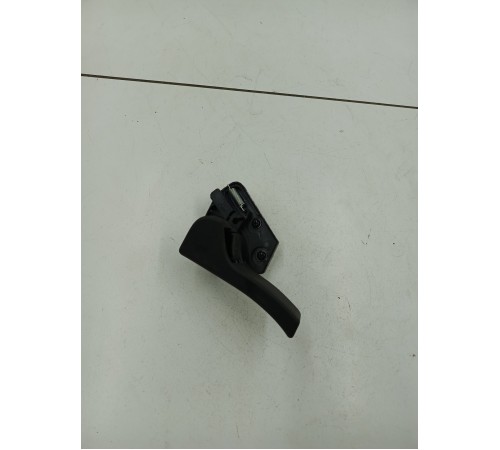 Ручка открывания капота