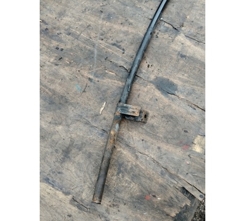 Усилитель переднего бампера нижний