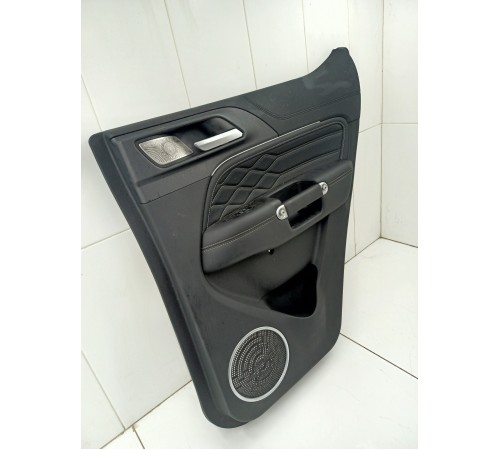 Обшивка двери задняя правая