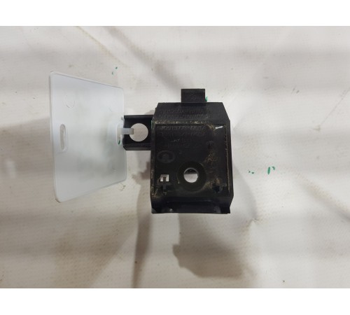 Ручка открывания капота