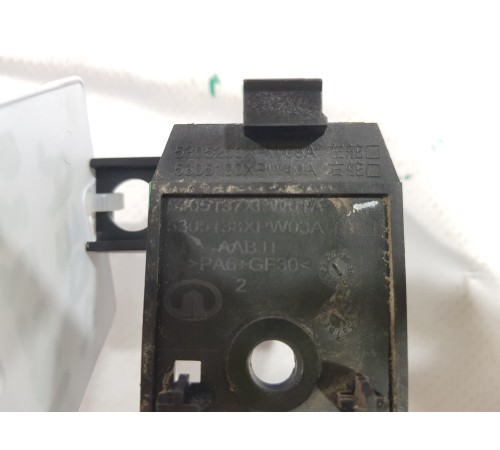 Ручка открывания капота