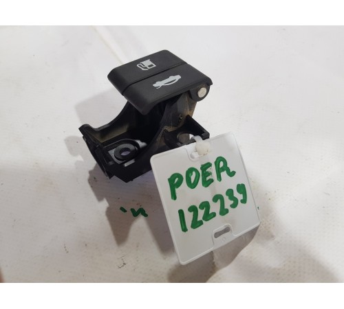 Ручка открывания капота