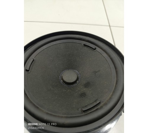 Динамик передний