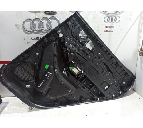 Обшивка двери (задняя левая)