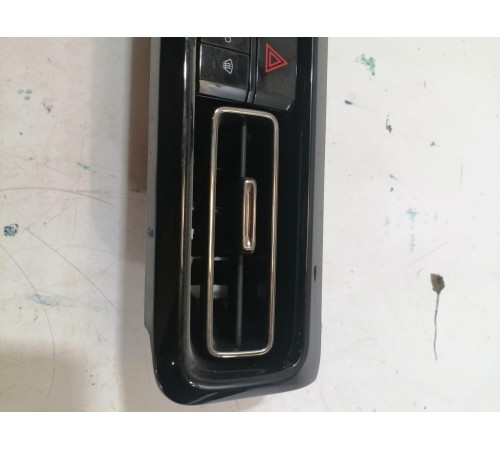 Воздушный дефлектор центральный