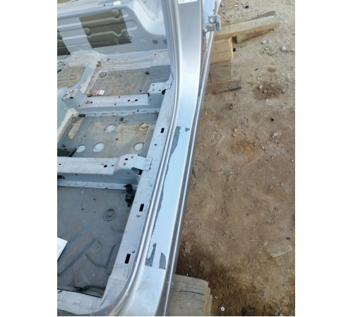 Порог со стойкой левый