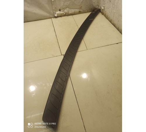 Накладка заднего бампера (верхняя)