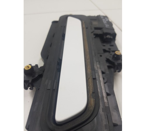 Ручка двери передняя правая