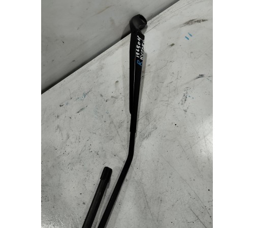 Поводок правый