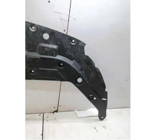 Накладка замка капота