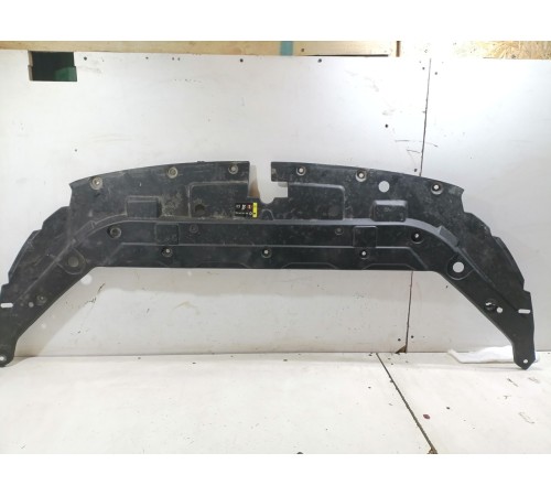 Накладка замка капота