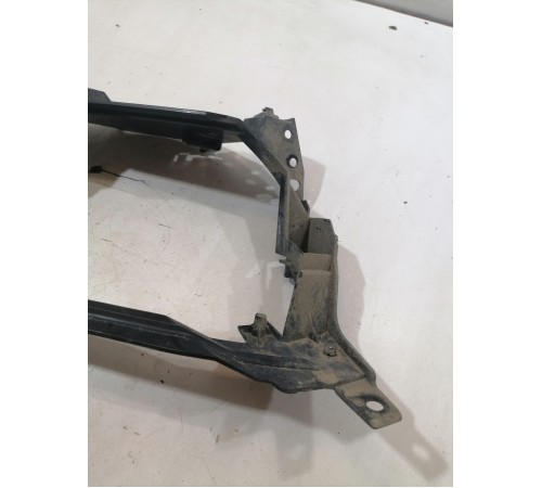 Кронштейн насадки глушителя левый