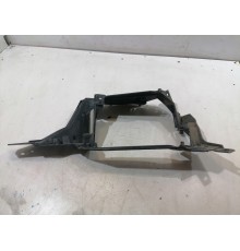 Кронштейн насадки глушителя левый