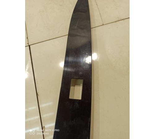 Накладка крышки багажника(верхняя)