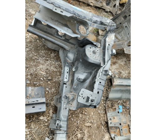 Лонжерон (четверть) передний левый