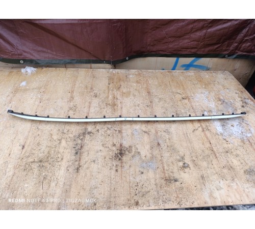 Рейлинг крыши левый