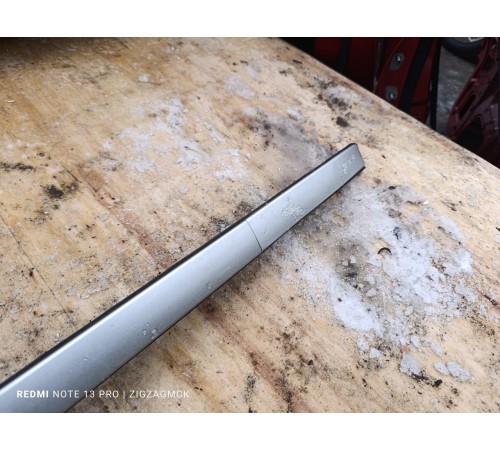 Рейлинг крыши левый