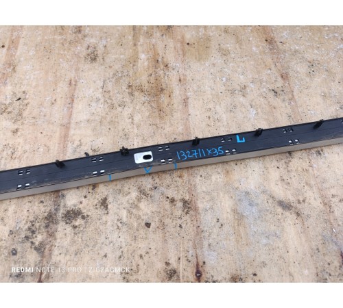 Рейлинг крыши левый