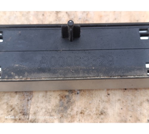 Рейлинг крыши левый