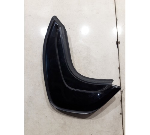 Молдинг крыла задний правый верхний