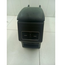 Консоль центральная с подлокотником