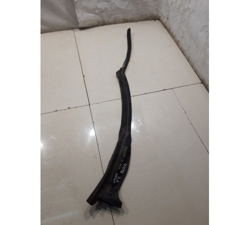 Уплотнитель двери (задний, левый,