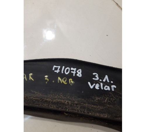 Уплотнитель двери (задний, левый,