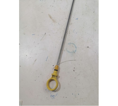 Масляный щуп двигателя