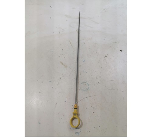 Масляный щуп двигателя