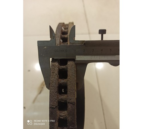 Диск тормозной (передний)