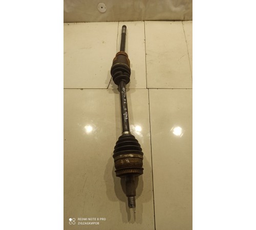 Привод(полуось) передний правый