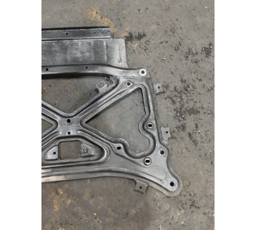 Кронштейн защиты картера