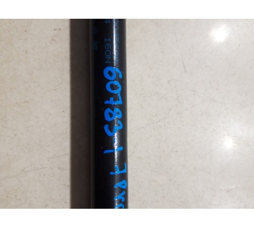 Амортизатор капота правый