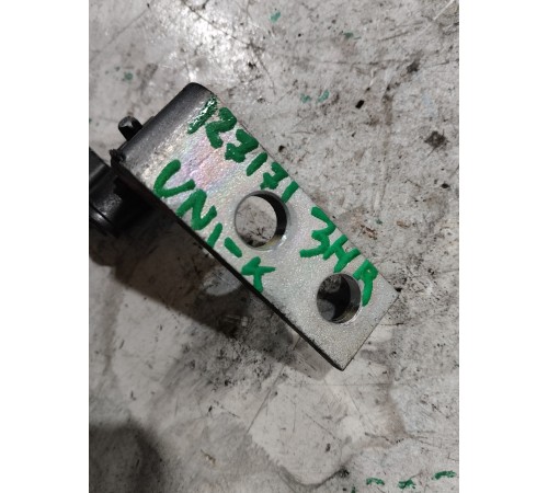 Петля двери задняя правая нижняя