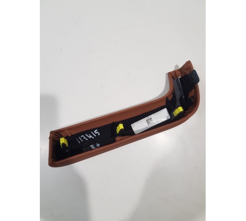 Накладка декоративная торпедо левая