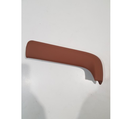 Накладка декоративная торпедо левая