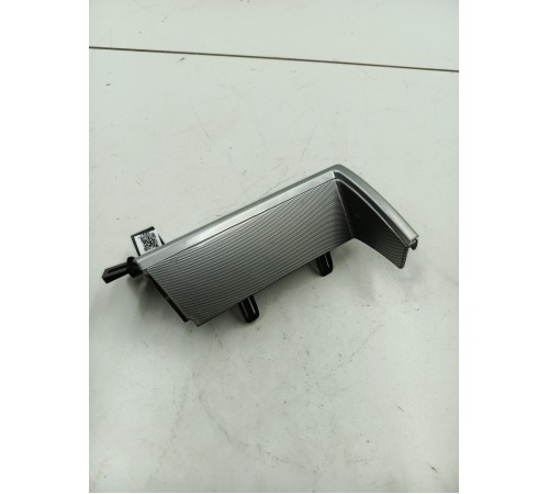 Накладка торпедо декоративная