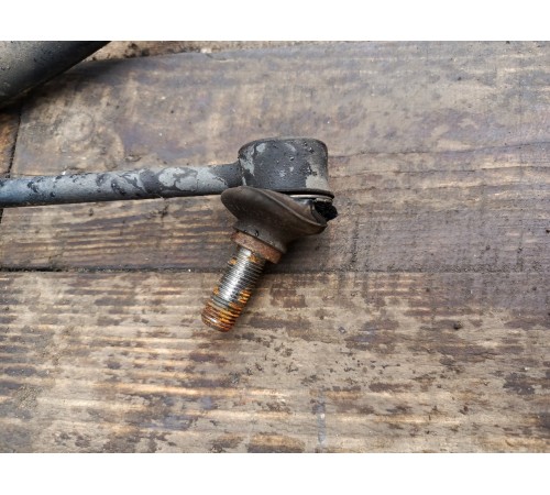 Стабилизатор поперечной устойчивости передний