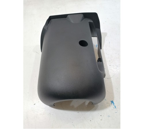 Кожух рулевой колонки нижний