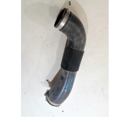 Патрубок воздушного фильтра