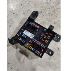 Блок предохранителей и реле