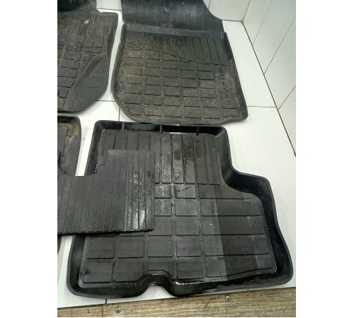 Комплект ковриков 