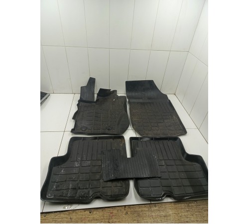 Комплект ковриков 