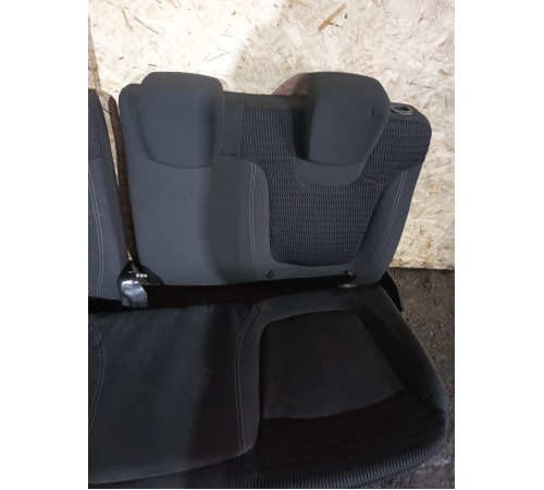 Сиденье заднее