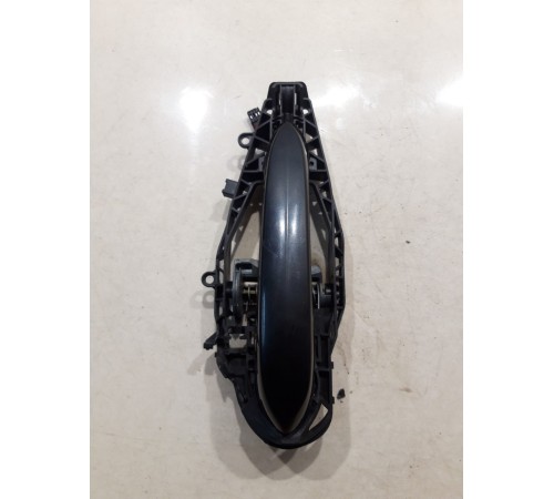 Ручка двери (задняя левая внешняя)