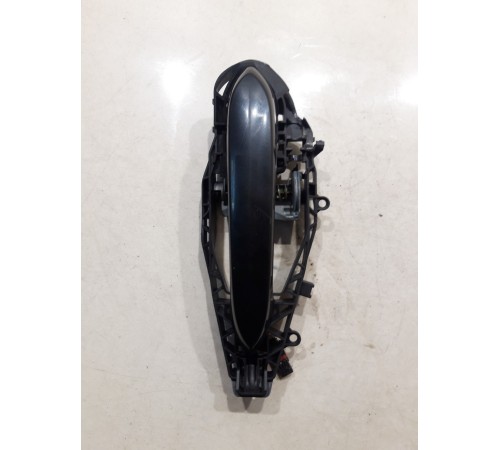 Ручка двери (задняя левая внешняя)